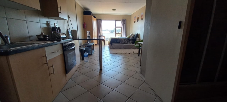 1 Bedroom Property for Sale in Vredenhof Sh Free State